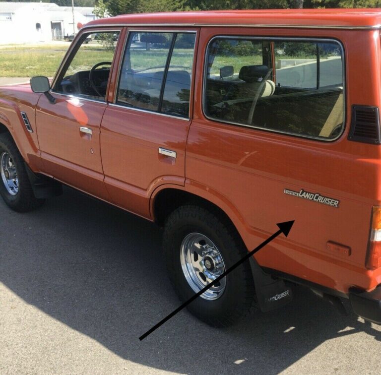 TOYOTA LAND CRUISER FJ60 BJ60 FJ62 REAR QUARTER PANEL 4WD EMBLEMS SET 3